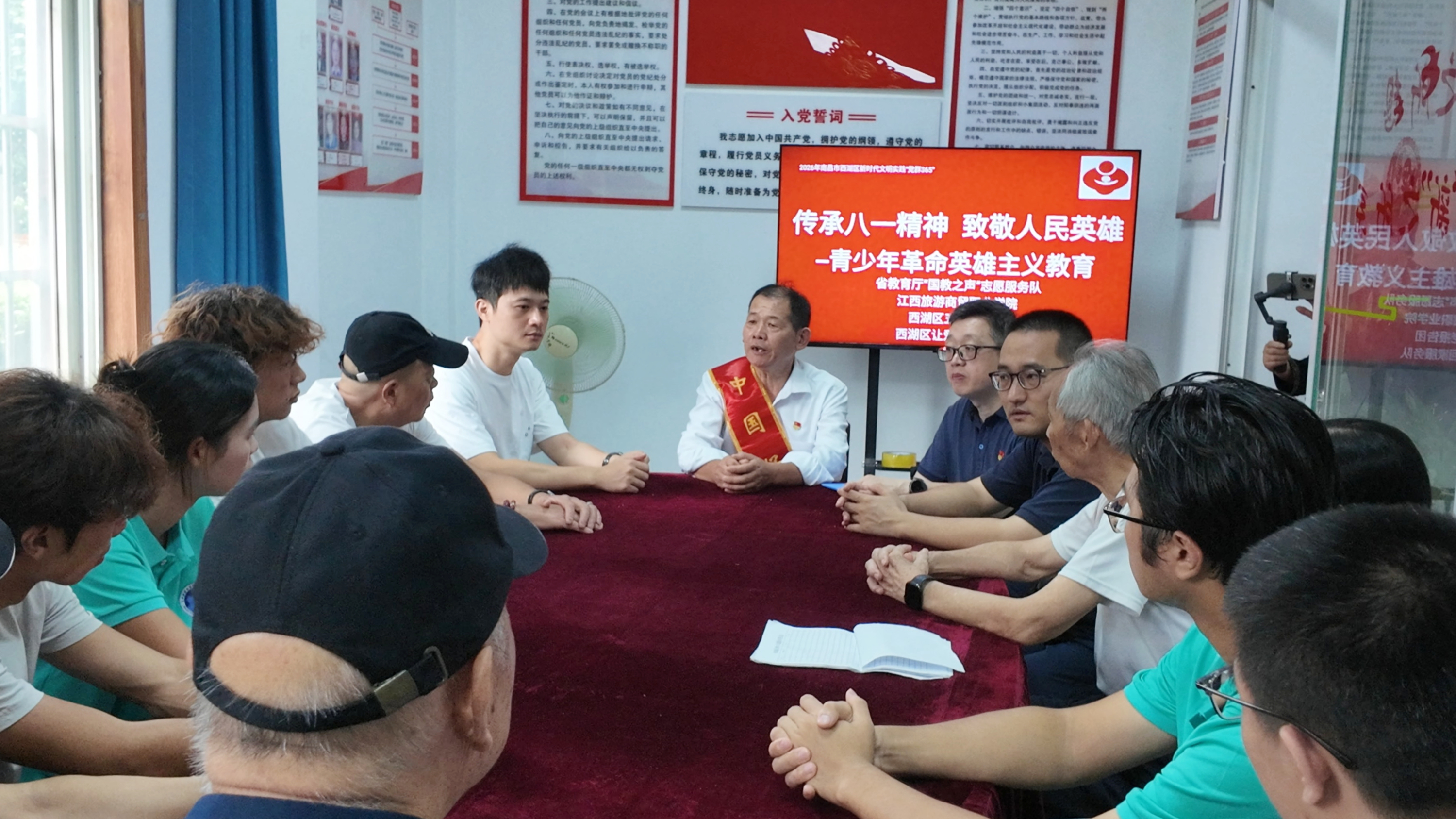 ce32fec6fbc78e80146cf1ffe227a53c.jpg