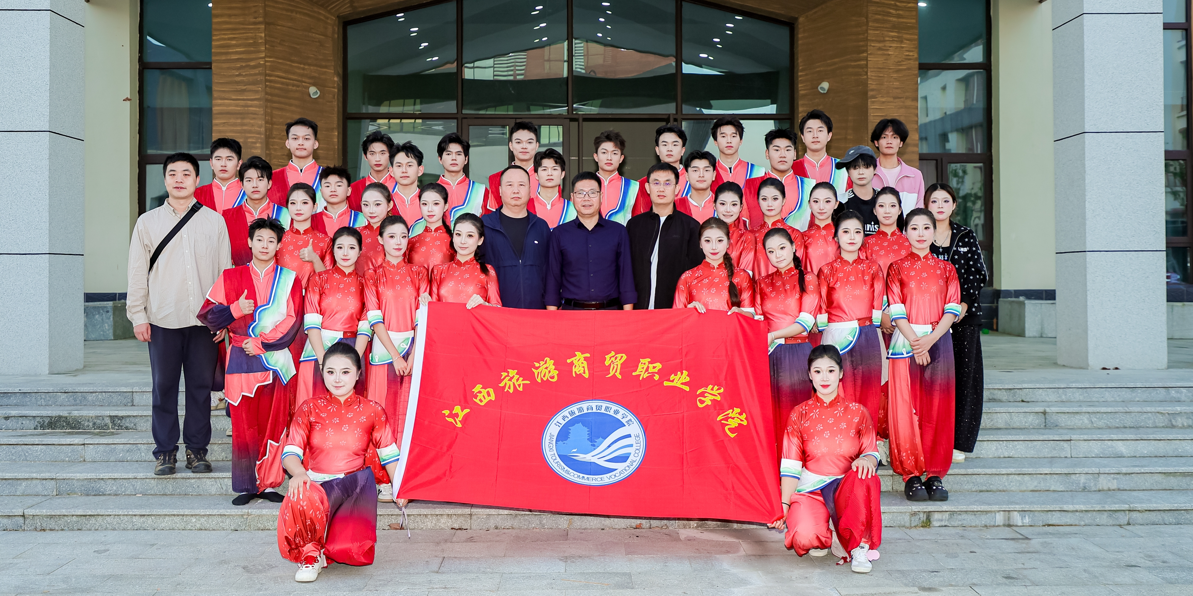 图片7.jpg 图片7.jpg