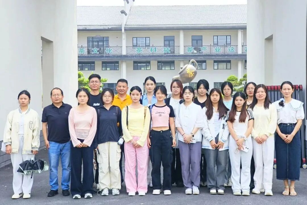 微信图片_2026-10-19_111707_804.jpg 微信图片_2026-10-19_111707_804.jpg
