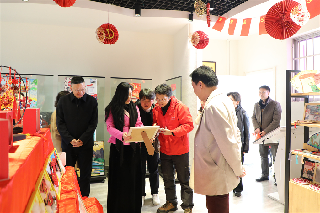 豫章师范学院学前教育学院来访 (5).jpg